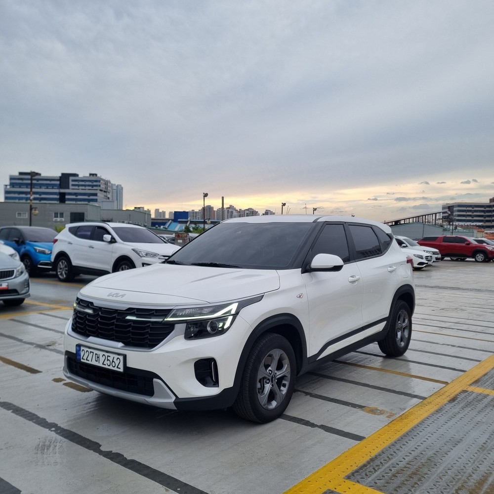 Kia SELTOS — vue 2