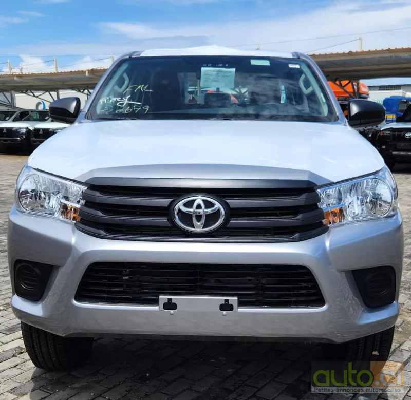 Toyota HILUX STANDARD