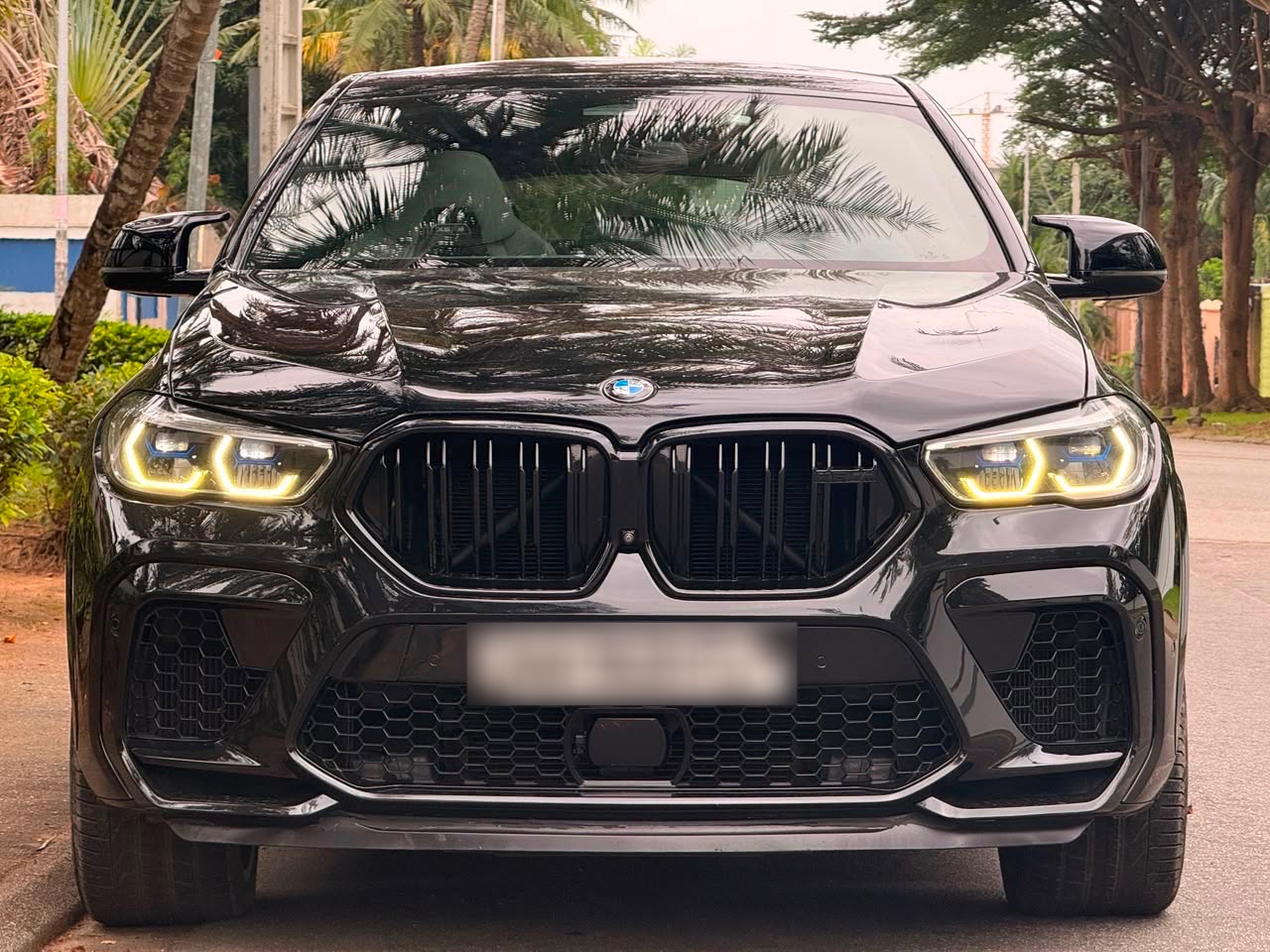 BMW X6 COMPETITION — vue 1
