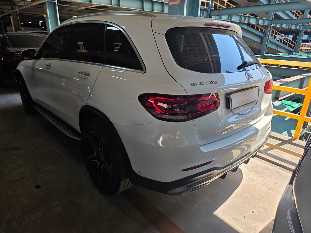 Mercedes 2022 GLC-CLASS — vue 2