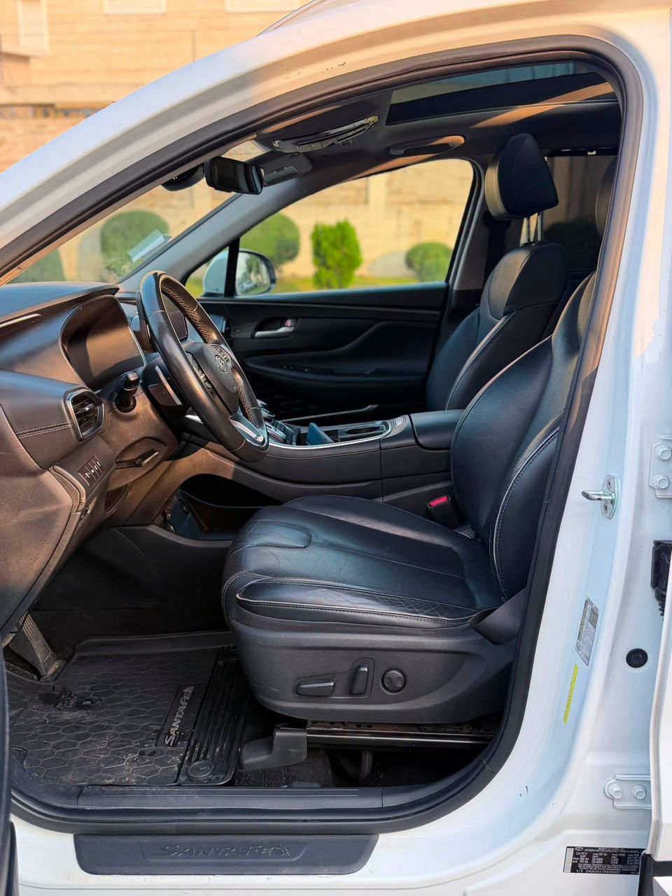 Hyundai SANTA FULL OPTION — vue 15