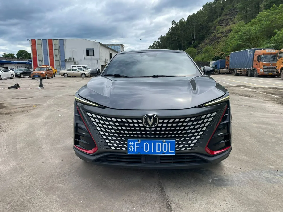 Changan UNIT T — vue 2