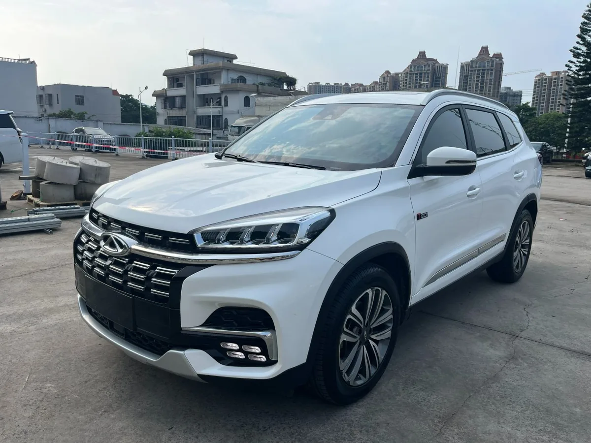 Chery TIGGO 8 — vue 2