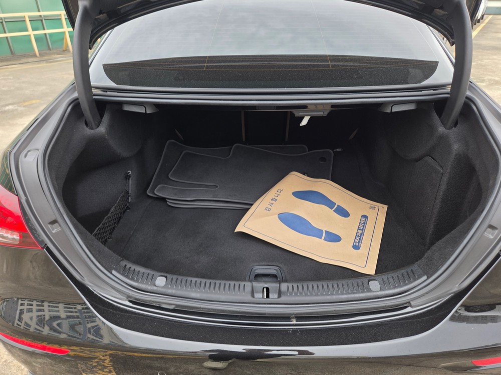 Mercedes BENZ — vue 38