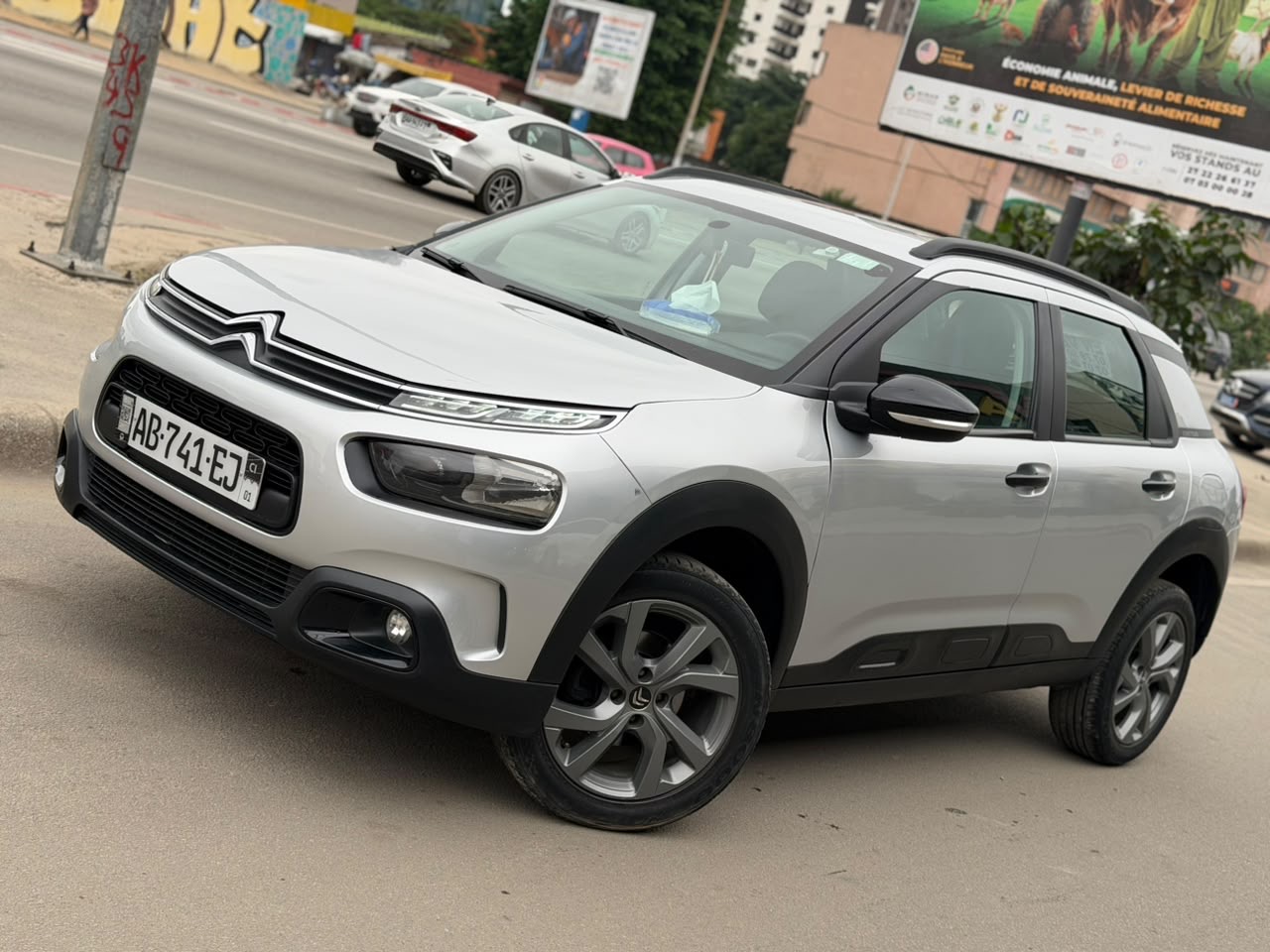 Citroën C4 CACTUS — vue 2